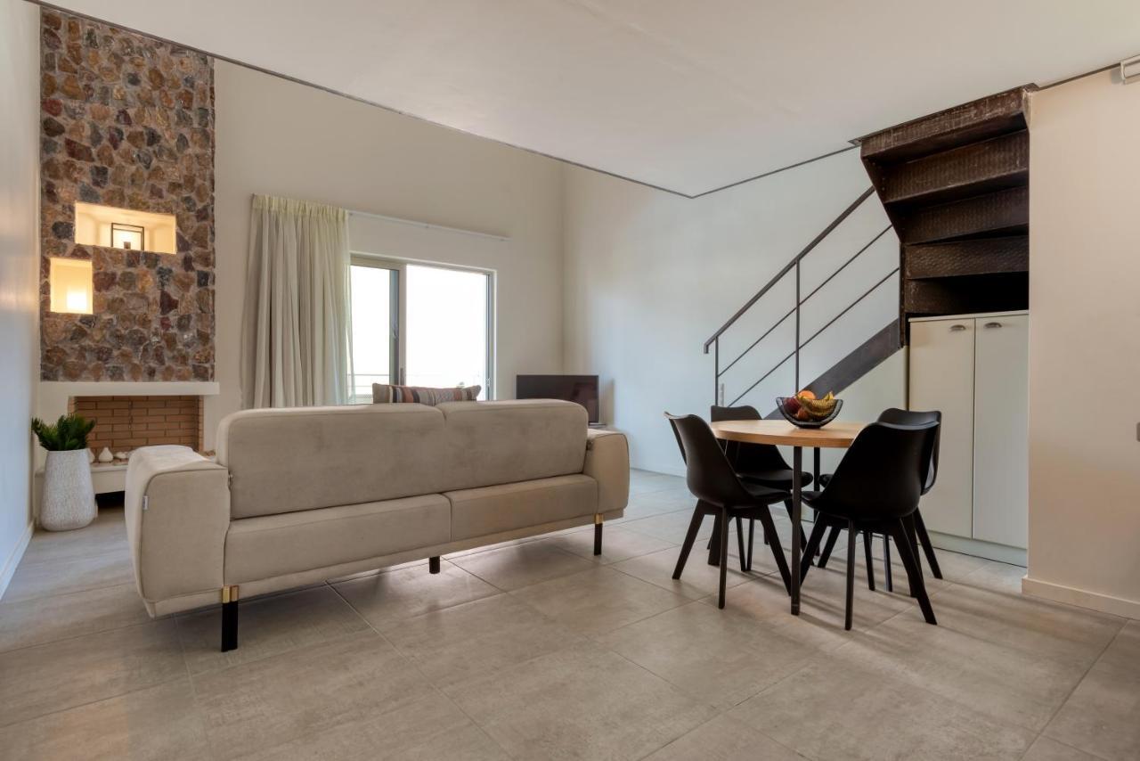Saronis Suites Saronida Dış mekan fotoğraf