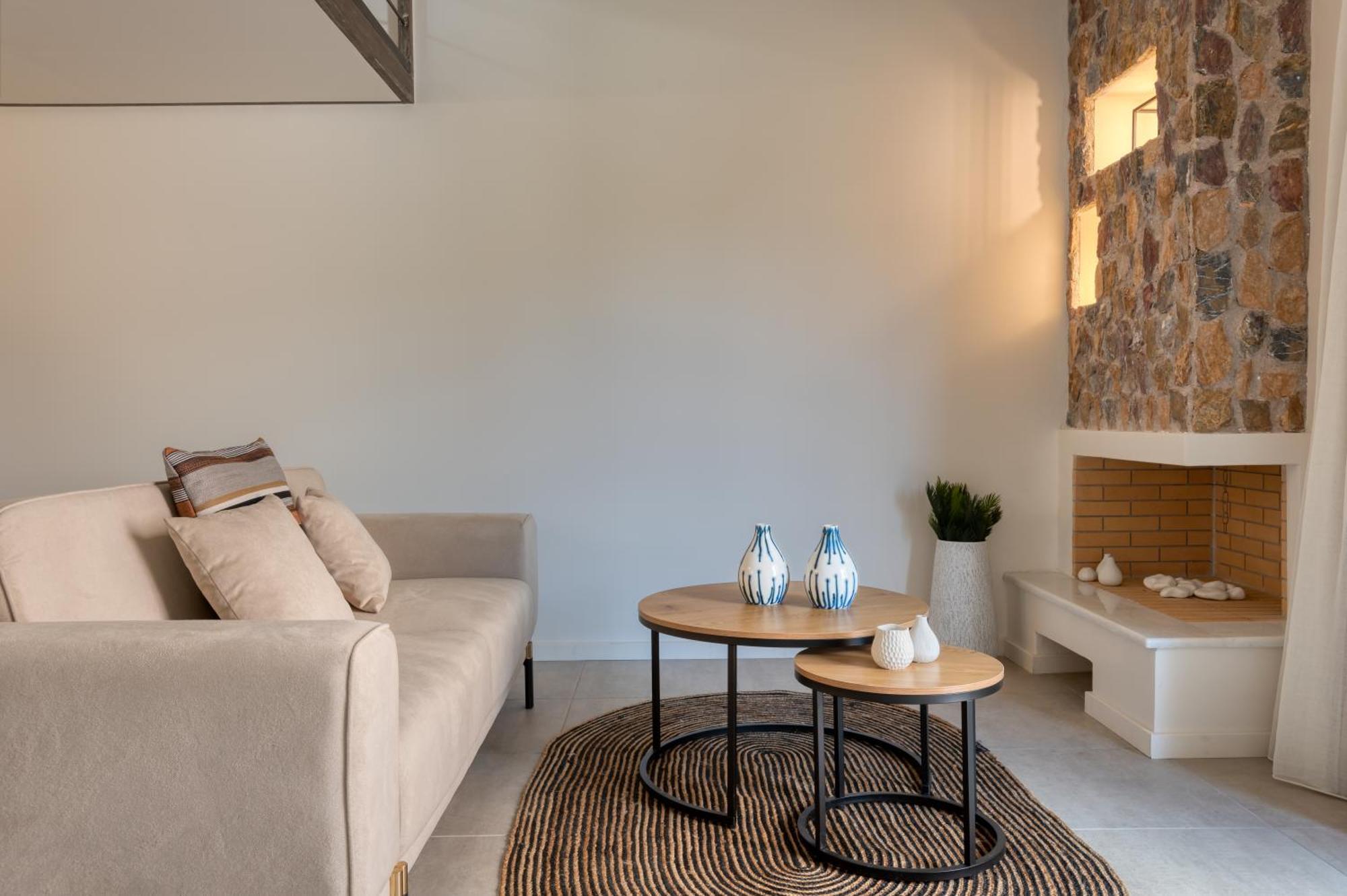 Saronis Suites Saronida Dış mekan fotoğraf